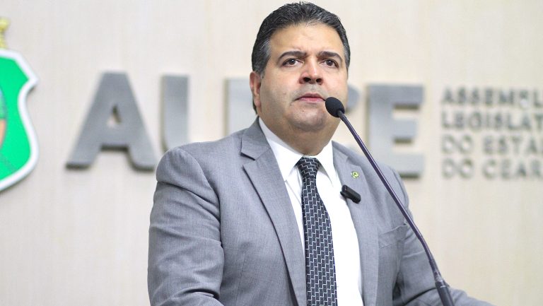 Deputado Felipe Mota cobra ação das forças de segurança contra facções no Pecém - Cn7