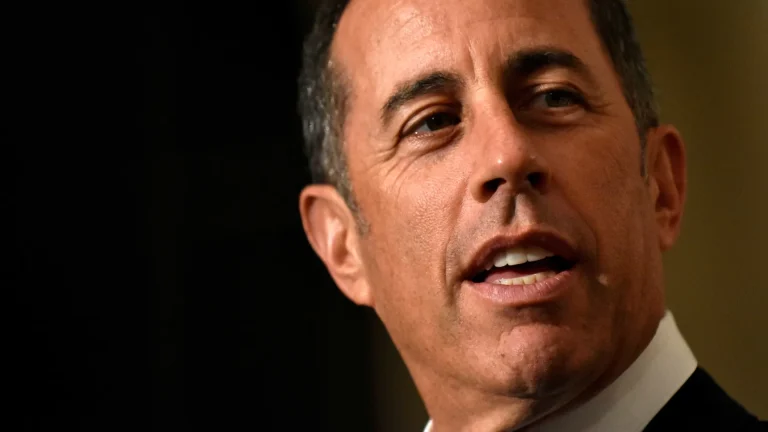 Não me importo com a Palestina, diz Jerry Seinfeld a ativista em evento do 'SNL'