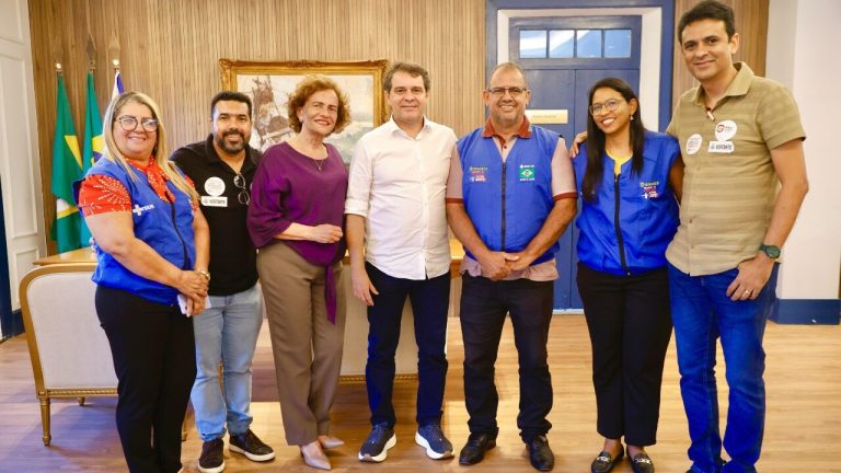 Prefeito Evandro anuncia reajuste do piso dos agentes comunitários de saúde e de endemias - Cn7