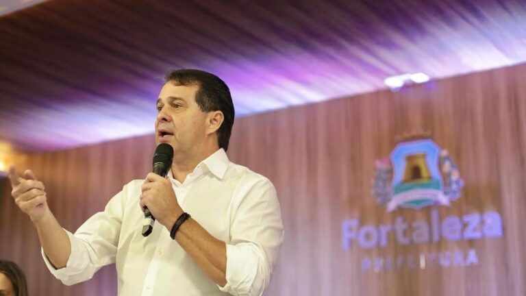 Prefeito Evandro confirma realização do Fortal 2025 na Cidade Fortal
