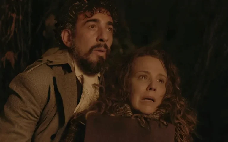 Emília e Ariel em Além do Tempo. (Foto: reprodução/Globo)