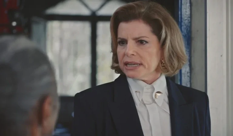 Odete (Débora Bloch) em Vale Tudo (Foto: Reprodução/TV Globo)