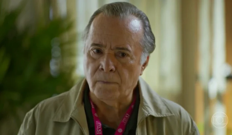 Abel (Tony Ramos) em Dona de Mim (Foto: Reprodução/TV Globo)